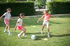 《巫师3》次世代新模组发布 致力还原2013年E3演示版光照效果