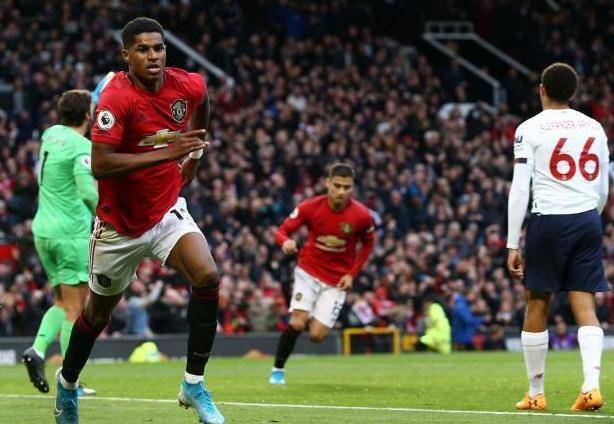 年轻的网球 年轻的网球